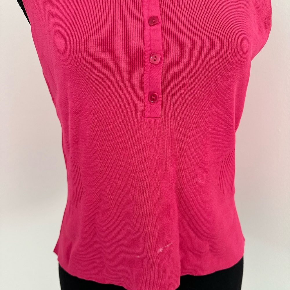 Pink Ribbed Sleeveless Button-Up Top - Picture 2 of 4